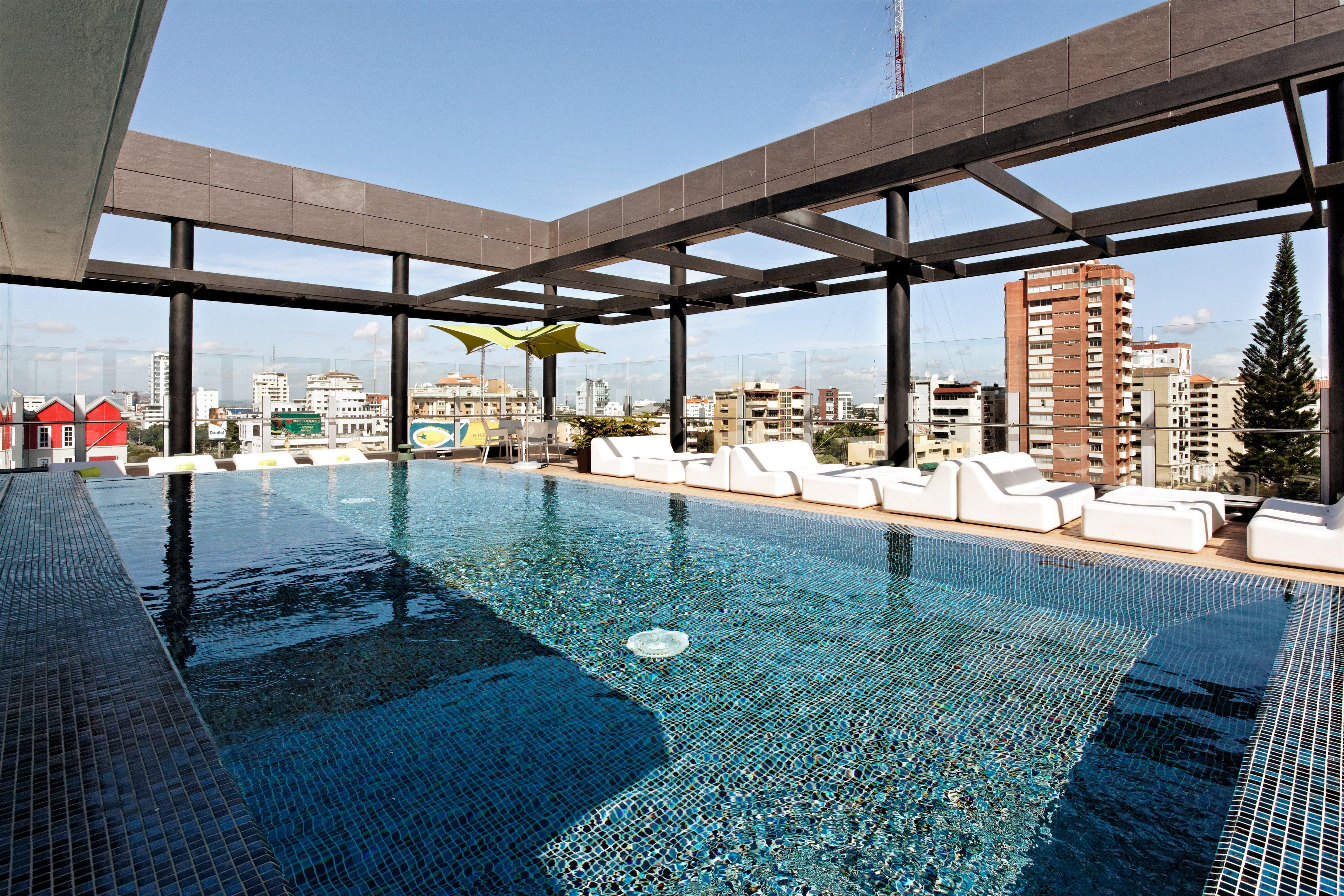 ホリデイイン サントドミンゴ ホテル＆スイーツ エクステリア 写真 Rooftop pool