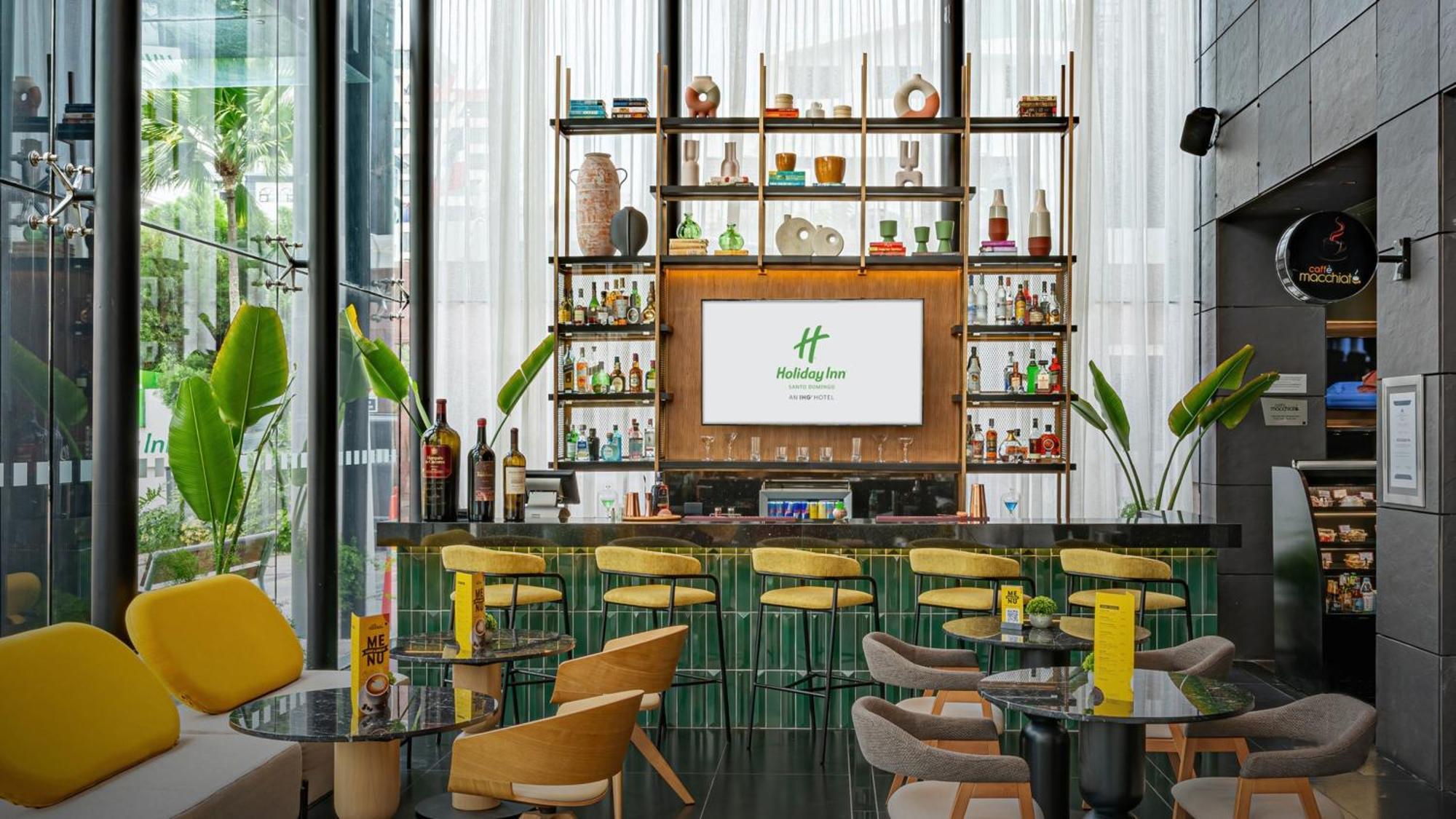 ホリデイイン サントドミンゴ ホテル＆スイーツ エクステリア 写真 Holiday Inn Bangkok Sukhumvit