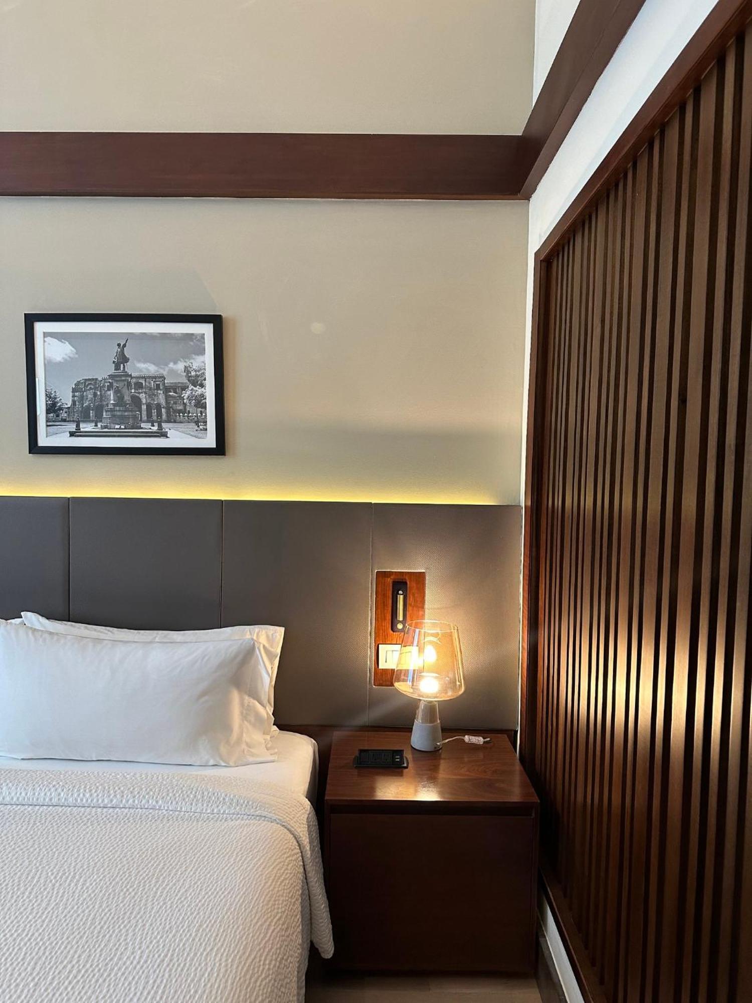 ホリデイイン サントドミンゴ ホテル＆スイーツ エクステリア 写真 A room at the hotel